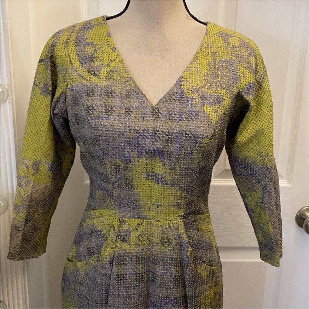 Hilton Hollis Elegant Gray and Yellow Floral Dress, US4 - Picture 2 of 10